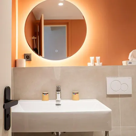 Otel Western Au Grand Saint Jean Beaune (Cote d'Or)
