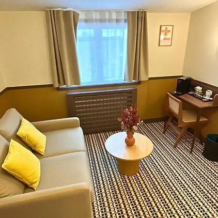 Otel Western Au Grand Saint Jean 4*