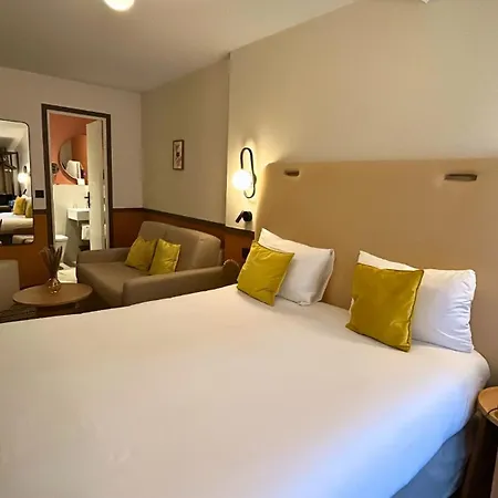 Western Au Grand Saint Jean Otel 4*